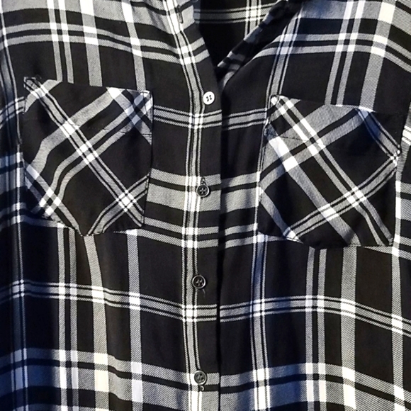 High Low Black Plaid Long Sleeve Tunic - Picture 6 of 7